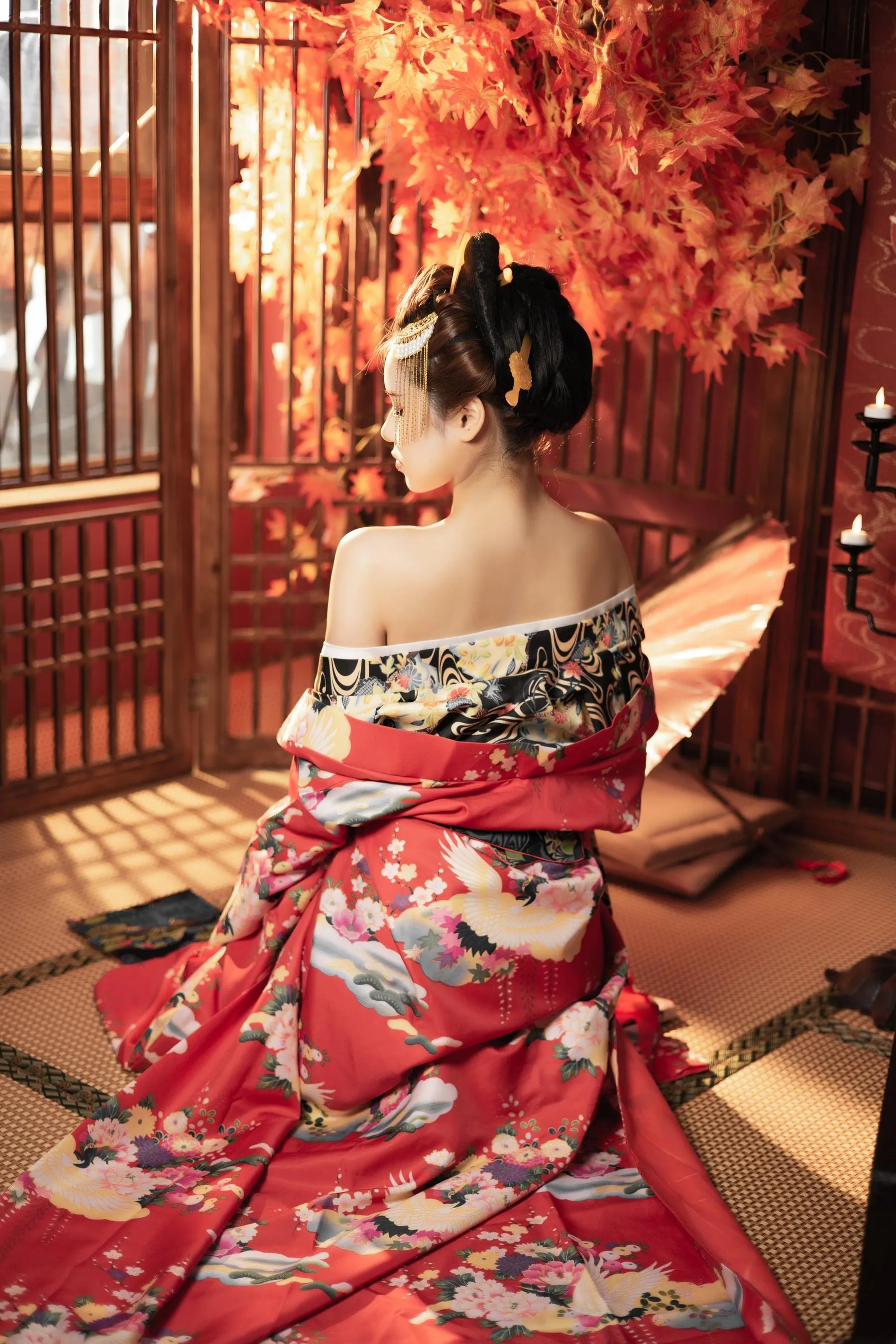 [艺图语] 2022.06.23 恶女花魁 奶酪 [23P]插图9